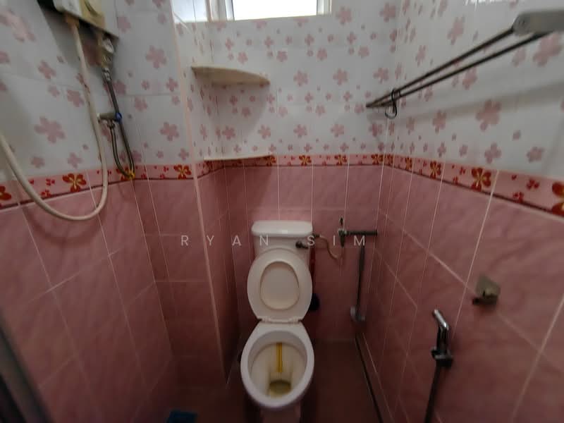 Apartment for Sale at Kayangan Puri Mutiara (KPM) - Ryan Sim - Bathroom - PropertyGuru.com.my