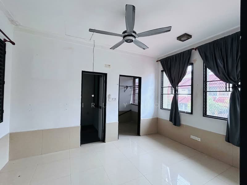 2-storey Terraced House for Sale in Bukit Jelutong (Shah Alam) - Shirley Looi - Interior - PropertyGuru.com.my