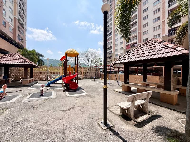 Apartment for Sale at Lakeview Apartments - Fauran Nawawi - PropertyGuru.com.my