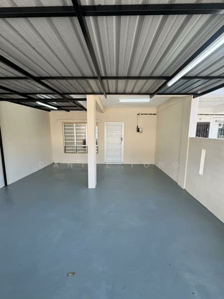 Taman Pasir Putih untuk Untuk Dijual - RM 350,000, Apr 2026 - Entrance - PropertyGuru.com.my