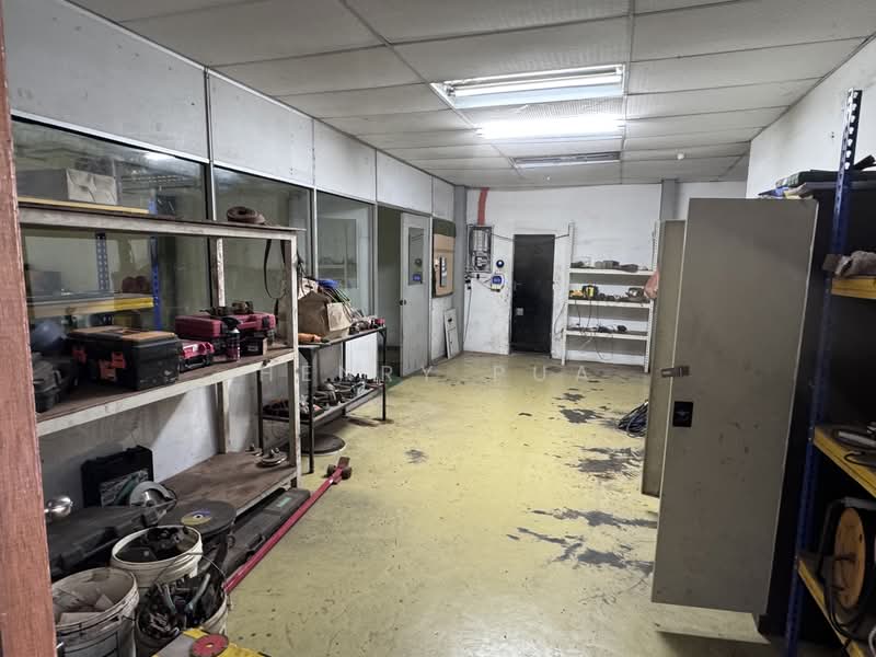 Factory for Rent in Sungai Tiram (Ulu Tiram) - Henry Pua - Interior - PropertyGuru.com.my