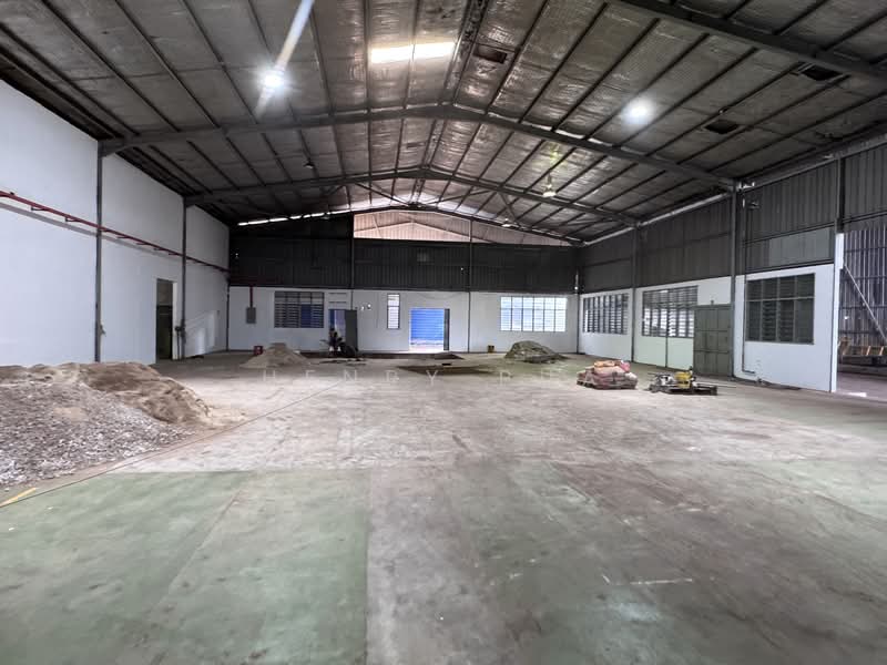Factory for Rent in Sungai Tiram (Ulu Tiram) - Henry Pua - Interior - PropertyGuru.com.my