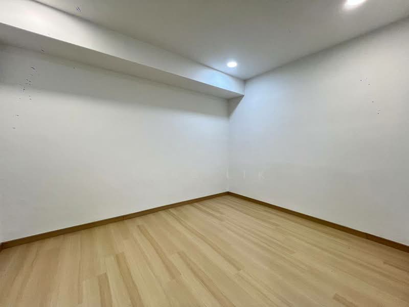 1-storey Terraced House for Sale in Taman Puteri Wangsa (Ulu Tiram) - Fong Lik - PropertyGuru.com.my