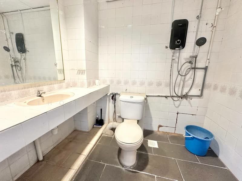 2-storey Terraced House for Sale in Batu Caves (Kuala Lumpur) - Thoriq Suparman - Bathroom - PropertyGuru.com.my
