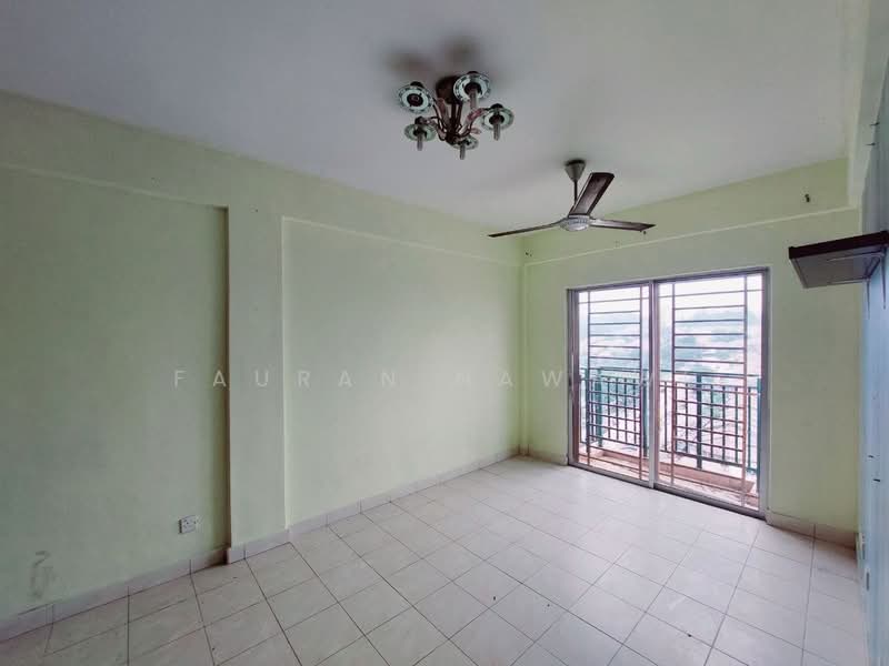 For Sale - Pangsapuri Saujana Gombak