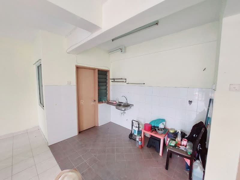 For Sale - Pangsapuri Saujana Gombak