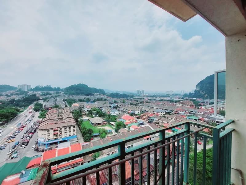 For Sale - Pangsapuri Saujana Gombak