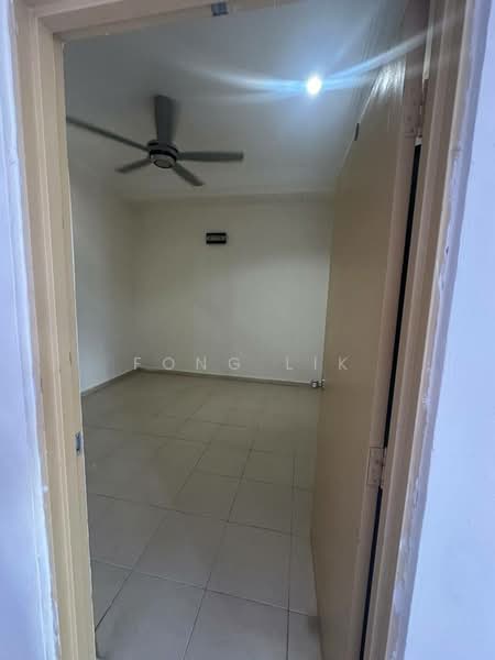 2-storey Terraced House for Sale in Taman Bukit Kempas (Tampoi) - Fong Lik - Interior - PropertyGuru.com.my
