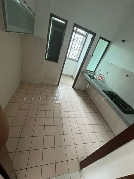 Apartment for Sale at Danga View Apartment - Keith Ching - Kitchen - PropertyGuru.com.my
