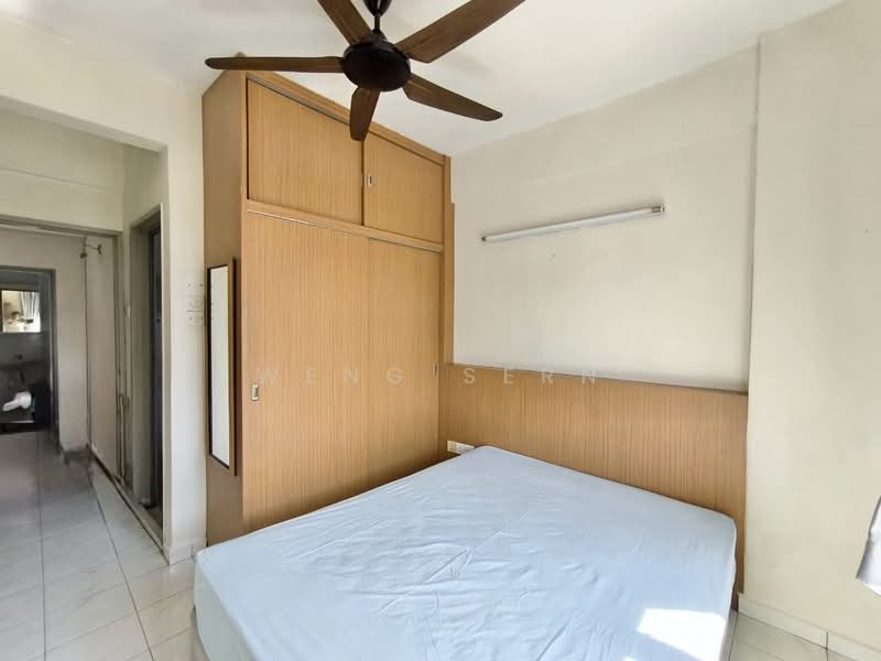 Azuria Condominium untuk Untuk Dijual - RM 325,000, Apr 2026 - Bedroom - PropertyGuru.com.my