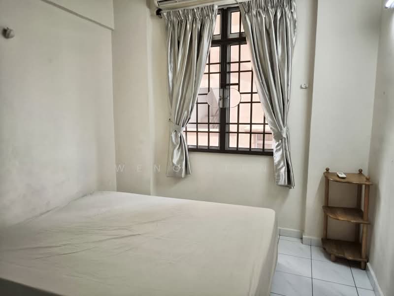 Azuria Condominium untuk Untuk Dijual - RM 325,000, Apr 2026 - Bedroom - PropertyGuru.com.my