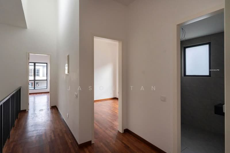 Cluster House for Sale in Eco Ardence (Setia Alam) - Jason Tan - Corridor - PropertyGuru.com.my