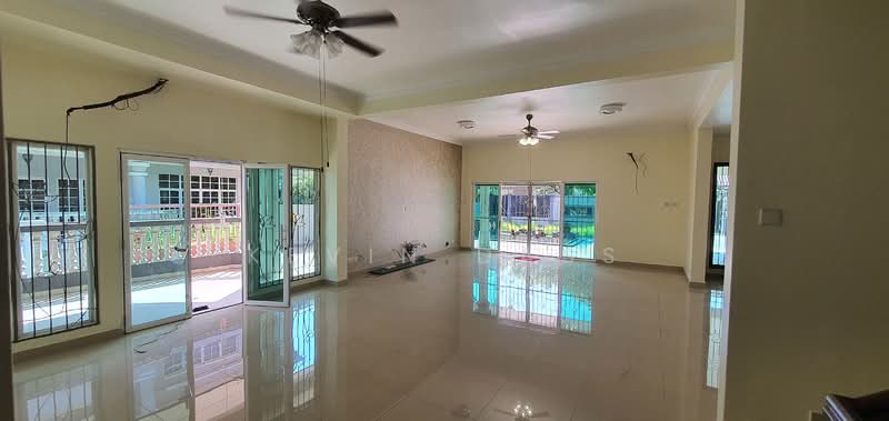 Semi-Detached House for Sale in Bandar Puteri Puchong (Puchong) - Kevin Dass - Living Room - PropertyGuru.com.my