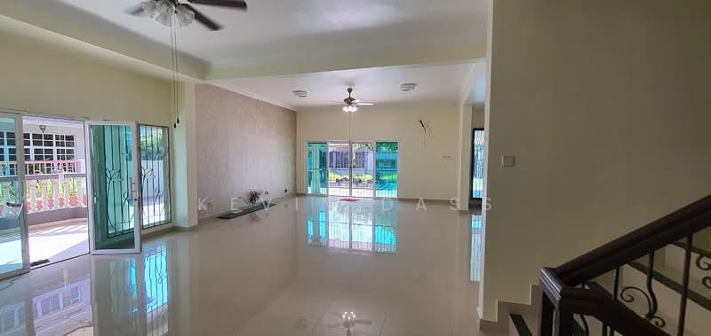 Semi-Detached House for Sale in Bandar Puteri Puchong (Puchong) - Kevin Dass - Living Room - PropertyGuru.com.my