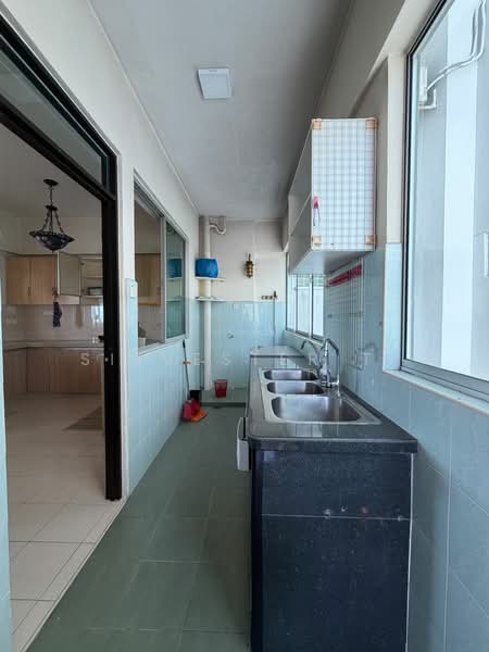 Condominium for Sale at Straits Regency - Silvester Ti - Kitchen - PropertyGuru.com.my
