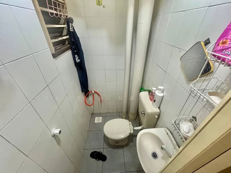 Apartment for Sale at Lakeview Apartments - Fauran Nawawi - PropertyGuru.com.my