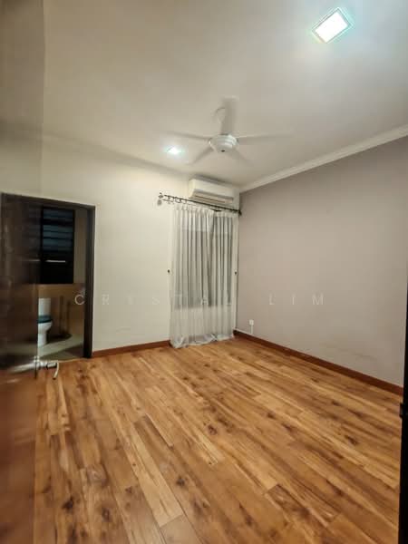 2-storey Terraced House for Sale in Bandar Kinrara Seksyen 5 (Bandar Kinrara) - Crystal Lim - Bathroom - PropertyGuru.com.my