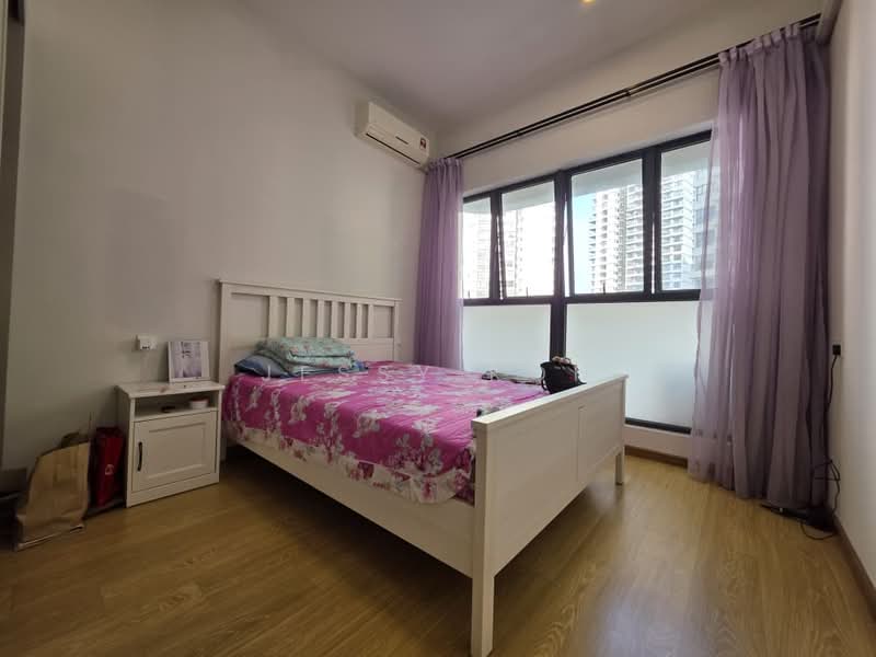 Condominium for Rent at Bay Point @ Country Garden Danga Bay - Jessy Koh - Bedroom - PropertyGuru.com.my