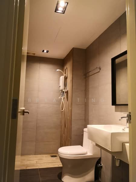 Servis Apartment untuk Disewa di Arte Plus - Bryan Ting - Bathroom - PropertyGuru.com.my