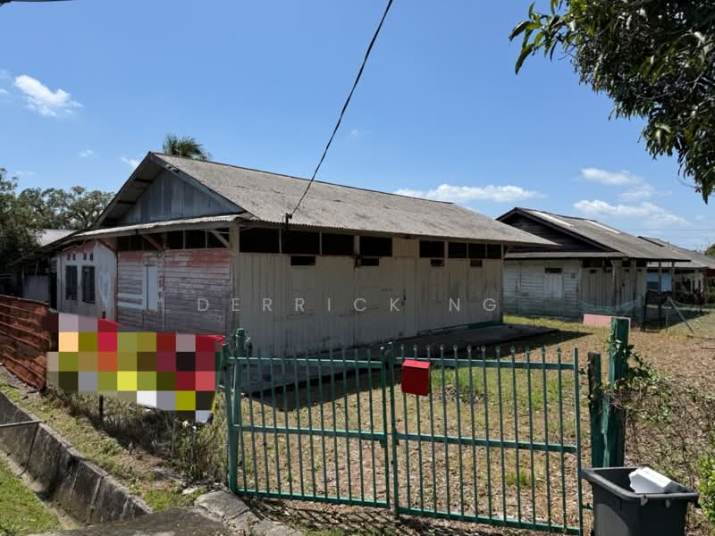 Bungalow for Sale in Pekan Nanas (Johor) - Derrick Ng - Exterior - PropertyGuru.com.my