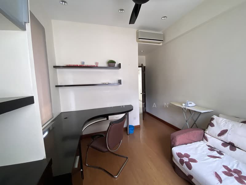 Condominium for Rent at Marina Tower (Ratu Mutiara) - Lilian Tan - Study - PropertyGuru.com.my