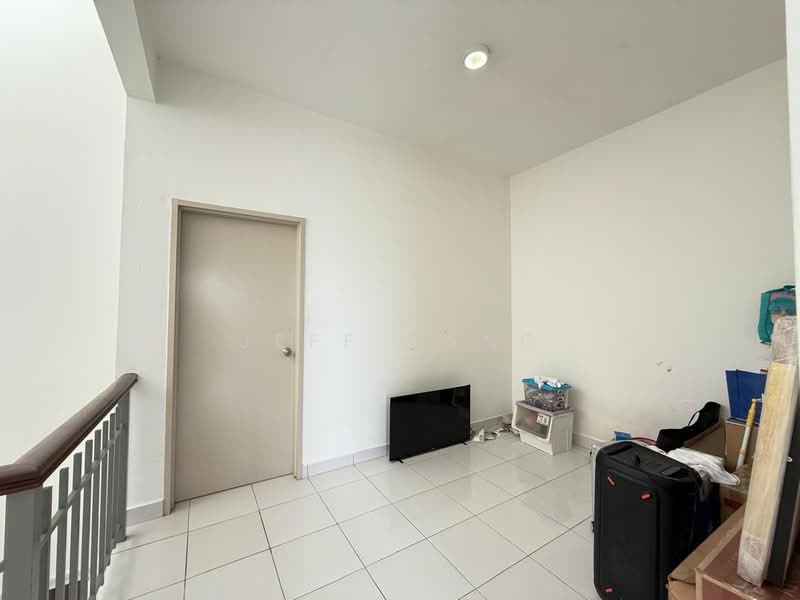 2-storey Terraced House for Sale in Bandar Seri Alam (Masai) - Jeff Yang - PropertyGuru.com.my