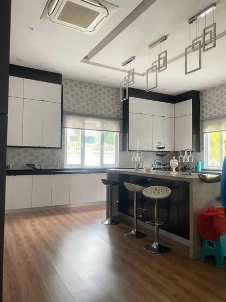 Rumah Banglo untuk Dijual di SS7 (Petaling Jaya) - Jerry Lee - Kitchen - PropertyGuru.com.my