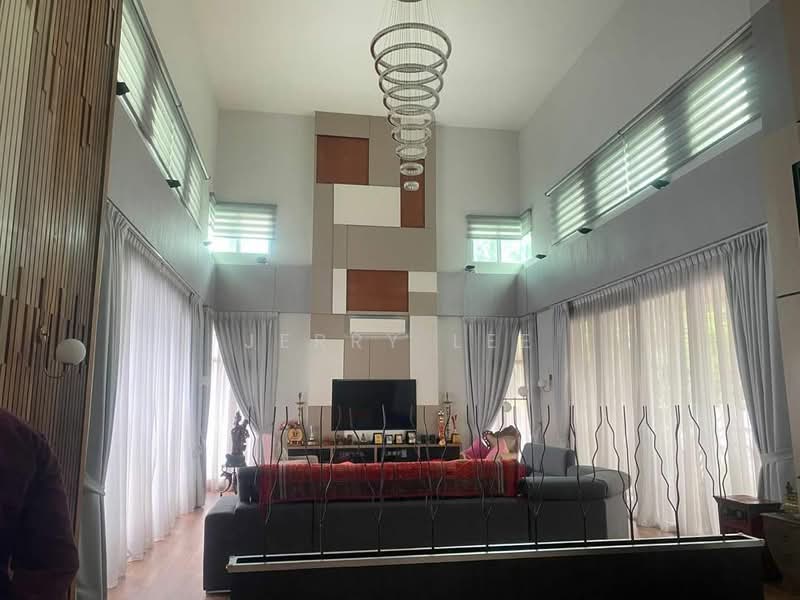 Rumah Banglo untuk Dijual di SS7 (Petaling Jaya) - Jerry Lee - Living Room - PropertyGuru.com.my