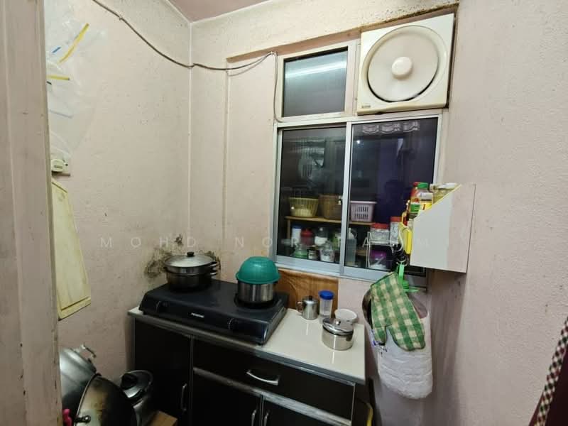 For Sale - Pangsapuri Subang Suria