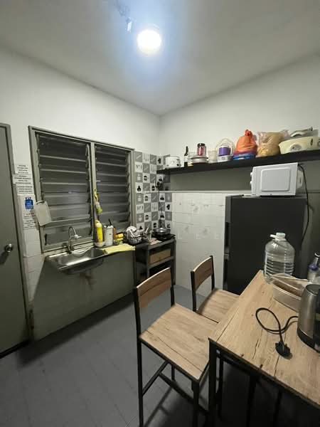 Pandan Heights Condominium untuk Untuk Disewa - RM 450 /bulan, Apr 2026 - Kitchen - PropertyGuru.com.my