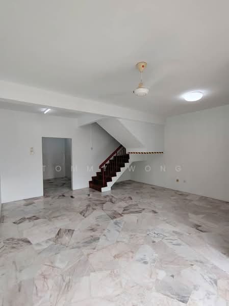 2-storey Terraced House for Sale in Taman Puncak Jalil (Seri Kembangan) - Tommy Wong - Interior - PropertyGuru.com.my