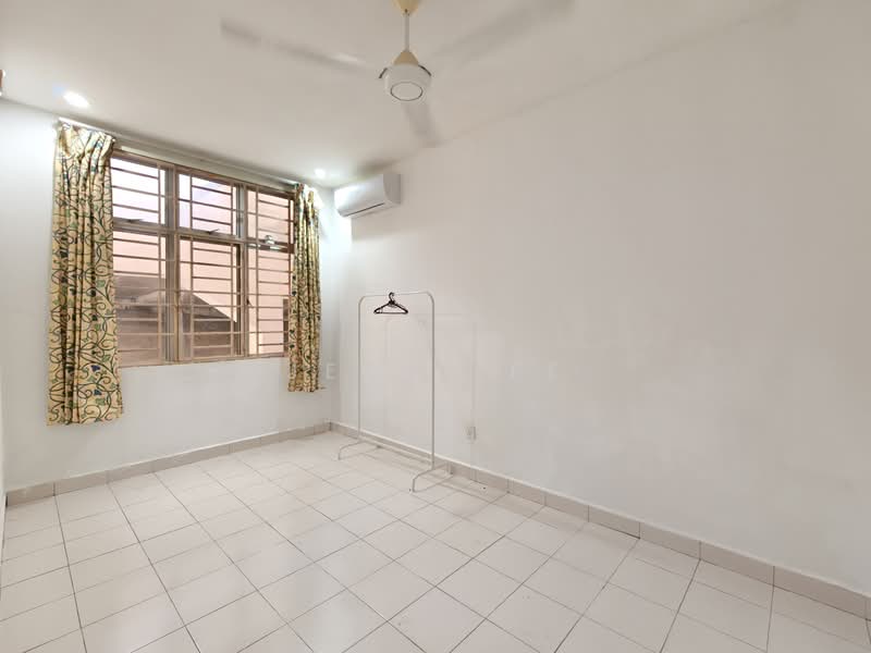 Taman Lagenda Mas untuk Untuk Disewa - RM 1,600 /bulan, Apr 2026 - Interior - PropertyGuru.com.my