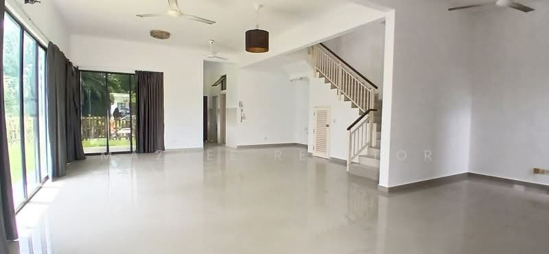 Semi-Detached House for Sale in Setia Ecohill (Semenyih) - Maznee Realtor - Living Room - PropertyGuru.com.my