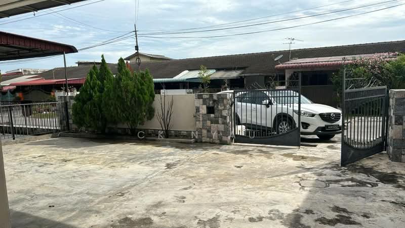 2-storey Terraced House for Sale in Ipoh (Perak) - Ck Nyau - Exterior - PropertyGuru.com.my