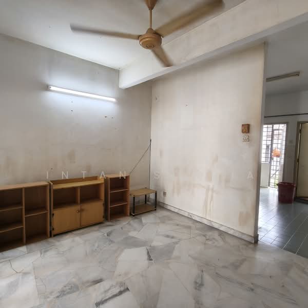 Usj 11 untuk Untuk Dijual - RM 720,000, Apr 2026 - Living Room - PropertyGuru.com.my