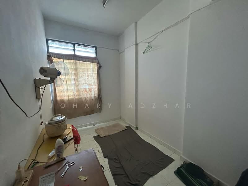 Desa Mentari Apartment untuk Untuk Dijual - RM 150,000, Apr 2026 - Bedroom - PropertyGuru.com.my