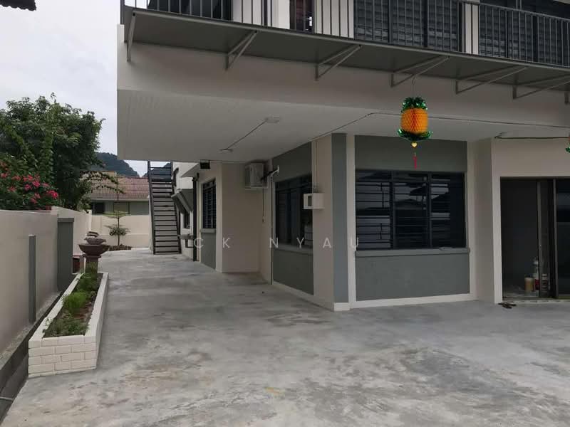 2-storey Terraced House for Rent in Ipoh (Perak) - Ck Nyau - Exterior - PropertyGuru.com.my