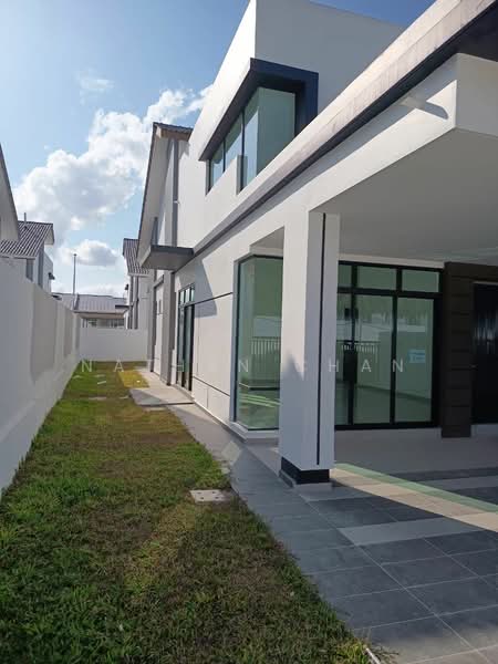 Semi-Detached House for Sale in Bandar Putra (Kulai) - Nathan Chan - Exterior - PropertyGuru.com.my