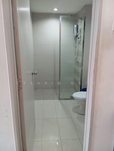 Menara U2 untuk Untuk Disewa - RM 1,500 /bulan, Apr 2026 - Bathroom - PropertyGuru.com.my