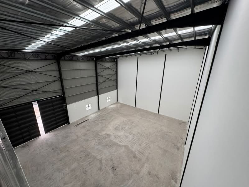Semi-D Factory for Rent in Kapar Industrial Park (Kapar) - Elaine Khoo - Interior - PropertyGuru.com.my