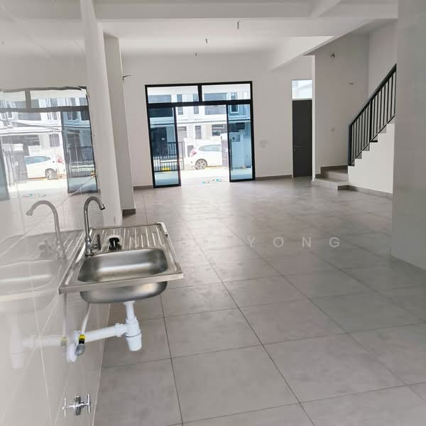 2-storey Terraced House for Sale in Taman Mount Austin (Tebrau) - Daniel Yong - Interior - PropertyGuru.com.my