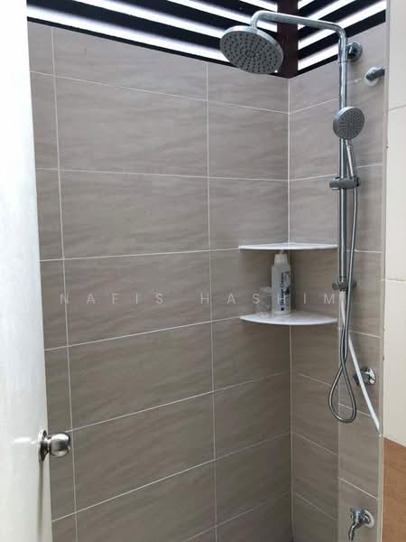 D Venea Residence 3, Taman Bandar Senawang untuk Untuk Dijual - RM 750,000, Apr 2026 - Bathroom - PropertyGuru.com.my