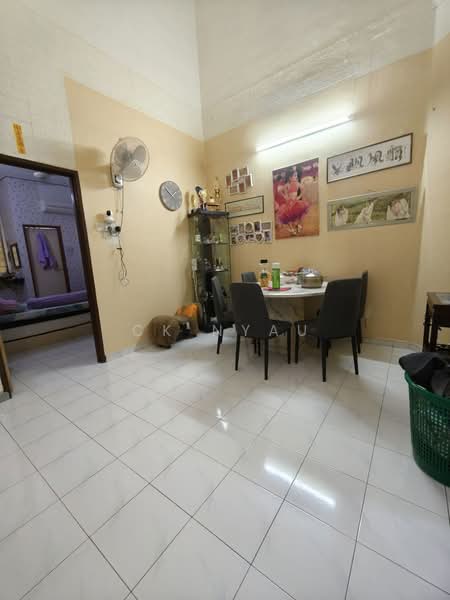 1.5-storey Terraced House for Sale in Ipoh (Perak) - Ck Nyau - Dining Room - PropertyGuru.com.my