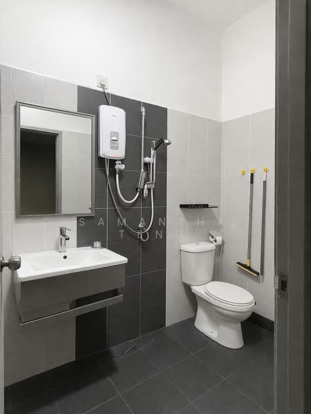 2-storey Terraced House for Rent in Taman JP Perdana (Johor Bahru) - Samantha Teng - Bathroom - PropertyGuru.com.my