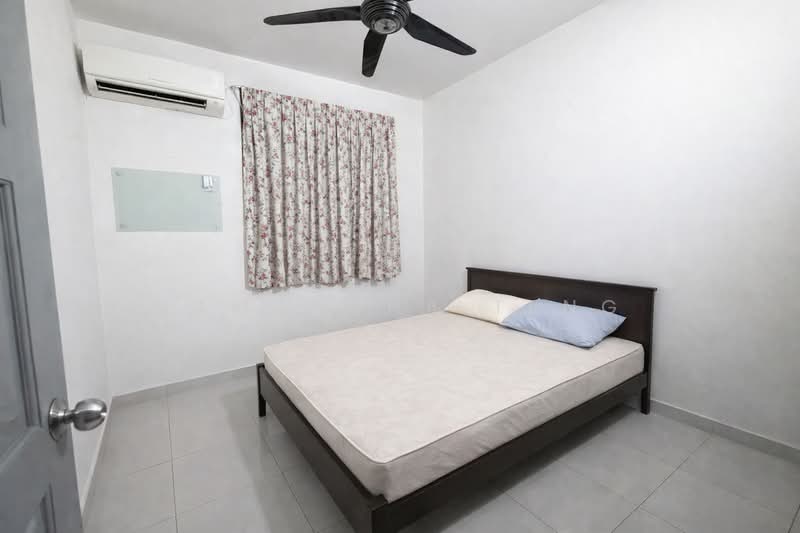 2-storey Terraced House for Rent in Taman JP Perdana (Johor Bahru) - Samantha Teng - Bedroom - PropertyGuru.com.my