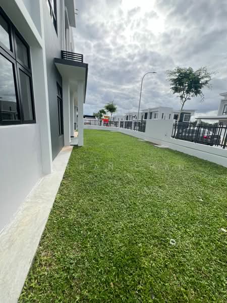 Rumah Kluster untuk Dijual di Bandar Putra Jaya (Tebrau) - Nathan Chan - Exterior - PropertyGuru.com.my