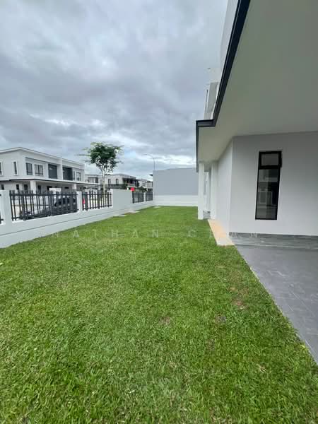 Rumah Kluster untuk Dijual di Bandar Putra Jaya (Tebrau) - Nathan Chan - Exterior - PropertyGuru.com.my