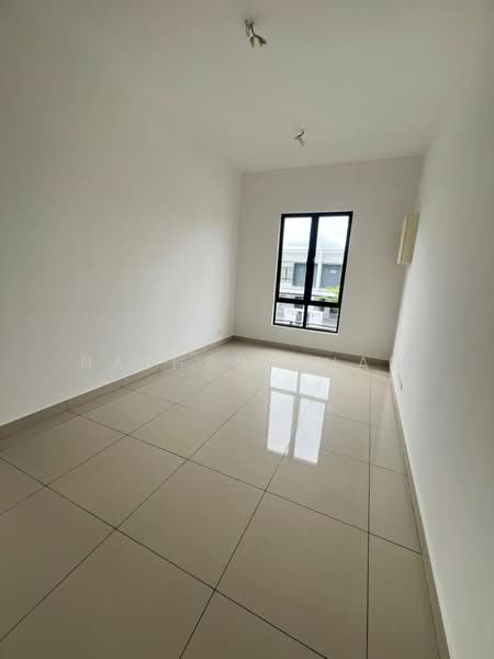 Rumah Kluster untuk Dijual di Bandar Putra Jaya (Tebrau) - Nathan Chan - PropertyGuru.com.my