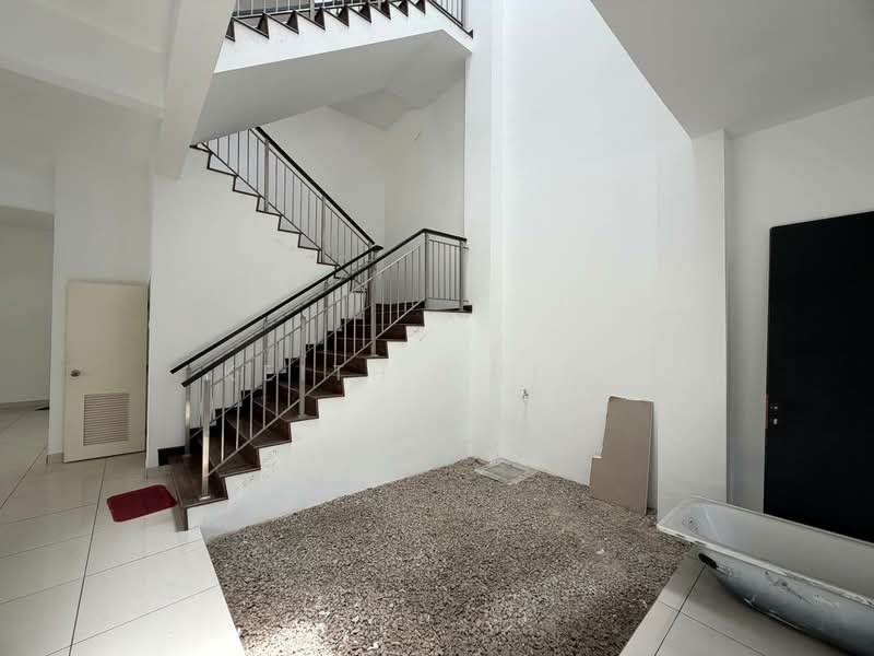 3-storey Terraced House for Sale in Taman Desa Tebrau (Tebrau) - Keith Ching - Interior - PropertyGuru.com.my