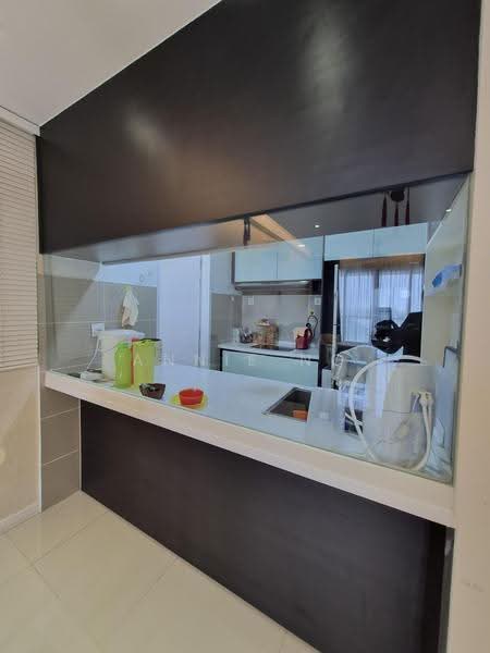 Kondominium untuk Dijual di Boulevard Residence - Annie Ng - Kitchen - PropertyGuru.com.my